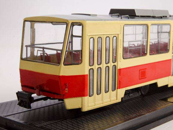 Трамвай Tatra-T6B5 (SSM4056)-фото4