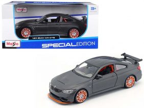 Автомобиль BMW M4 GTS-фото1