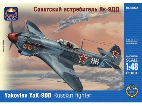 Советский истребитель Як-9ДД-фото1