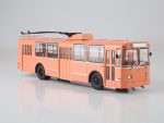 Троллейбус ЗИУ-9 (розовый)-фото3