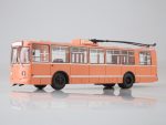 Троллейбус ЗИУ-9 (розовый)-фото6