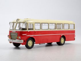 Автобус Икарус-620-фото1