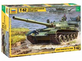 Советский танк Т-62 (Звезда)-фото1