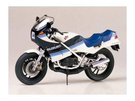 Мотоцикл Suzuki RG250-фото2