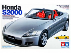 Автомобиль Honda S2000-фото1