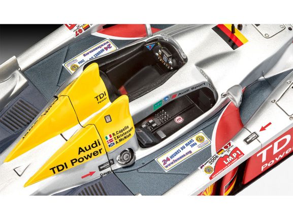 Автомобиль Audi R10 TDI Le Mans + 3D Puzzle (Подарочный набор)-фото5