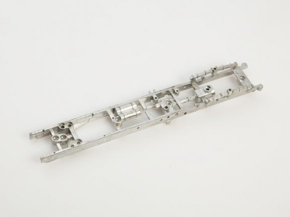 Грузовик Урал 4322 бортовой с тентом для склеивания (AVD Models)-фото4