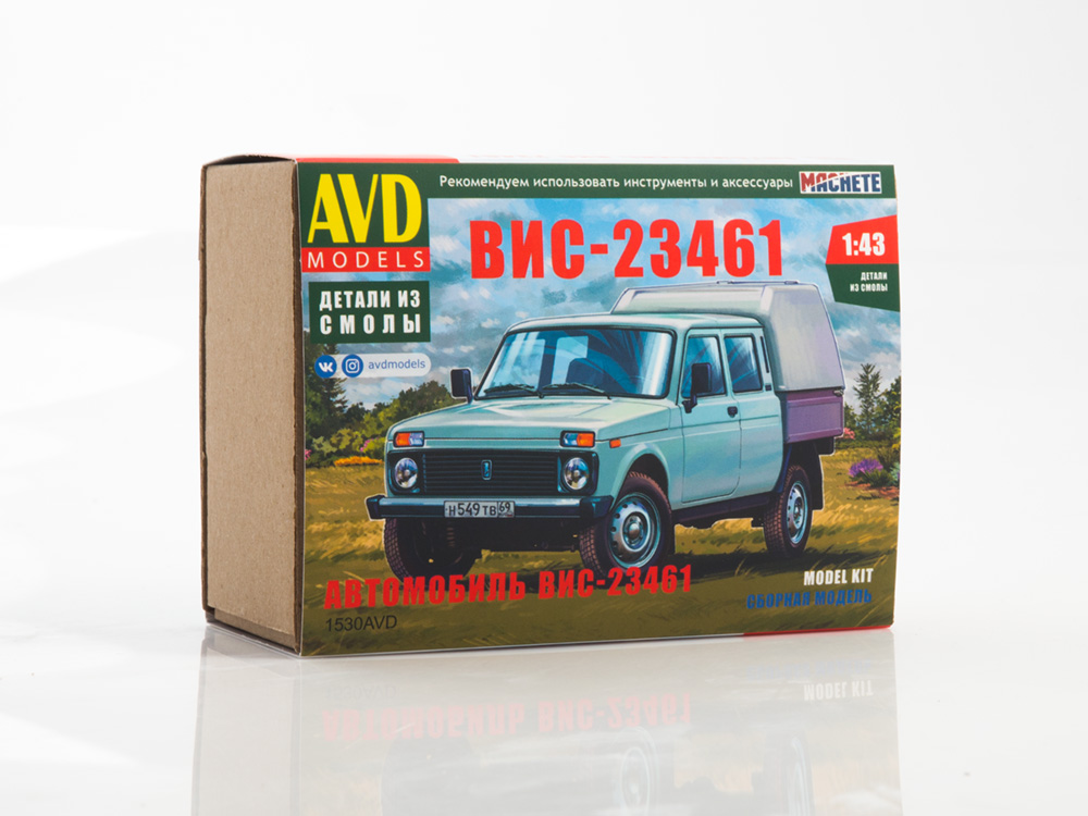 Купить сборную модель автомобиля ВИС-23461 Нива, масштаб 1:43 (AVD Models)-фото1 Автомобиль ВИС-23461 (Нива)-фото1