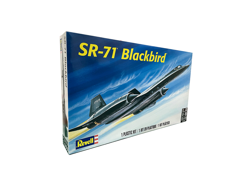 Купить сборную модель самолета Lockheed SR-71A Blackbird, масштаб 1:72 (Revell)-фото1 Стратегический разведывательный самолет Lockheed SR-71A Blackbird-фото1