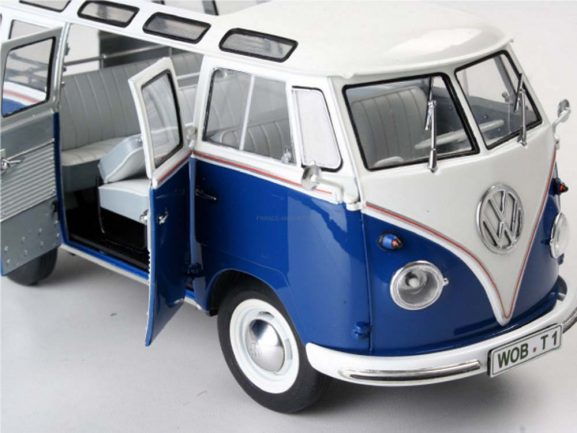 Автомобиль Volkswagen T1 Samba Bus-фото2