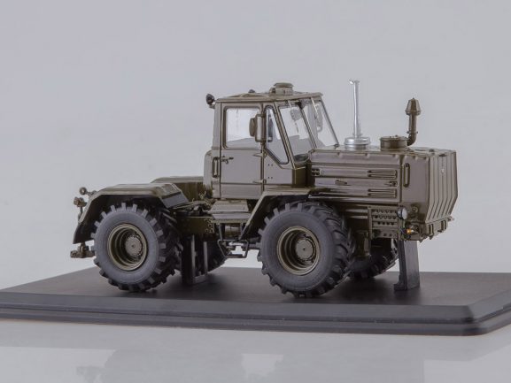 Трактор Т-150К (хаки)-фото4