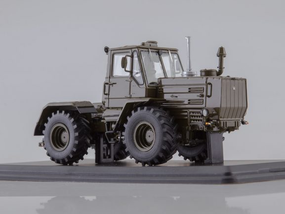Трактор Т-150К (хаки)-фото7