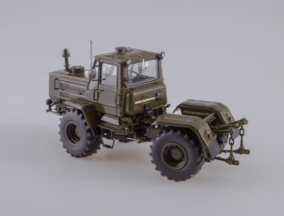 Трактор Т-150К (хаки)-фото13