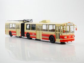 Троллейбус ЗиУ-10 (ЗиУ-683) г.Москва маршрут №48-фото1