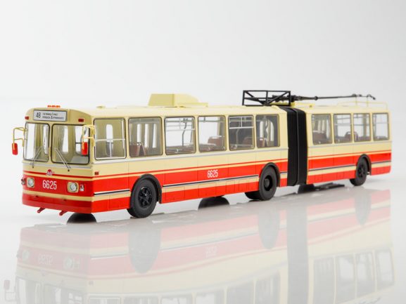 Троллейбус ЗиУ-10 (ЗиУ-683) г.Москва маршрут №48-фото4