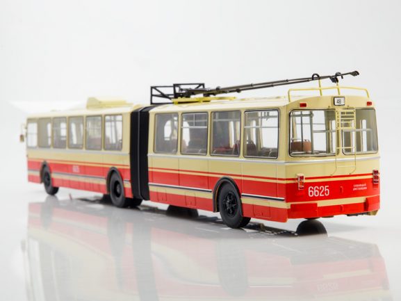 Троллейбус ЗиУ-10 (ЗиУ-683) г.Москва маршрут №48-фото7