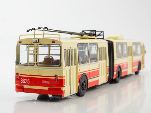 Троллейбус ЗиУ-10 (ЗиУ-683) г.Москва маршрут №48-фото8