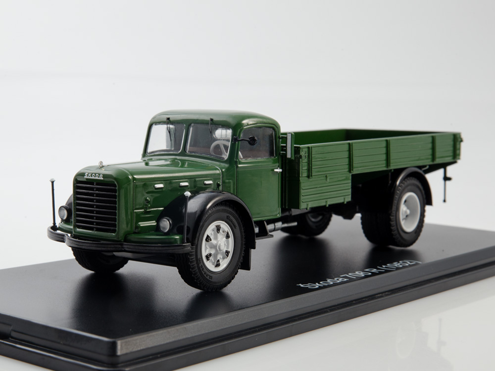 Купить масштабную модель грузовика Skoda-706R (1952), масштаб 1:43 (SSM)-фото1 Грузовик Skoda-706R (1952) бортовой-фото1