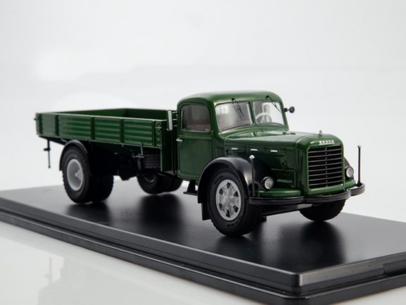 Грузовик Skoda-706R (1952) бортовой-фото4