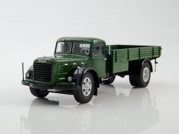 Грузовик Skoda-706R (1952) бортовой-фото3