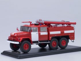 Пожарный автомобиль АЦ-40 (ЗИЛ-131) для разгона демонстраций-фото1