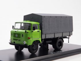 Грузовик IFA W50L бортовой с тентом-фото1