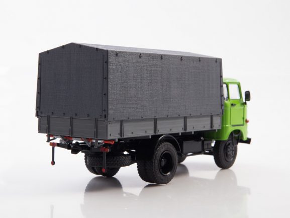 Грузовик IFA W50L бортовой с тентом-фото12