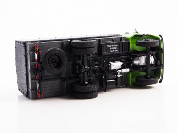 Грузовик IFA W50L бортовой с тентом-фото15