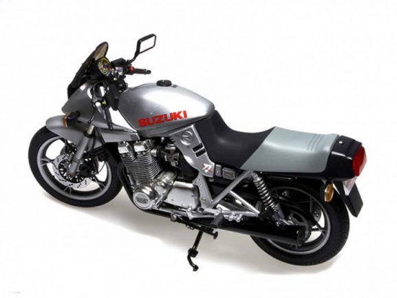 Мотоцикл Suzuki GSX1100S Katana (1:12)-фото3