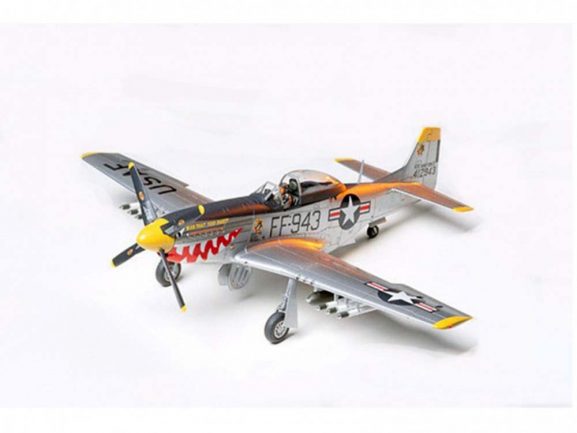 Истребитель P-51D (F-51D) Mustang Корейская война (1:48)-фото2