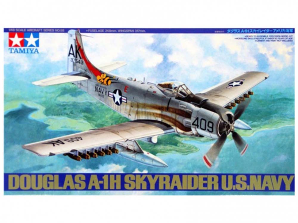 Купить сборную модель самолета Douglas A-1H Skyraider US Navy, масштаб 1:48 (Tamiya)-фото1 Американский штурмовик Douglas A-1H Skyraider US Navy-фото1