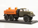 Маслозаправщик МА-4А (ЗИЛ-131)-фото3