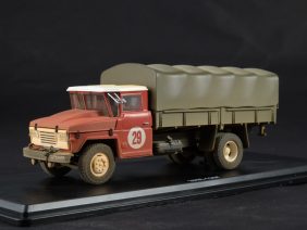 Грузовик ЗИЛ-130Г опытный (со следами эксплуатации)-фото1