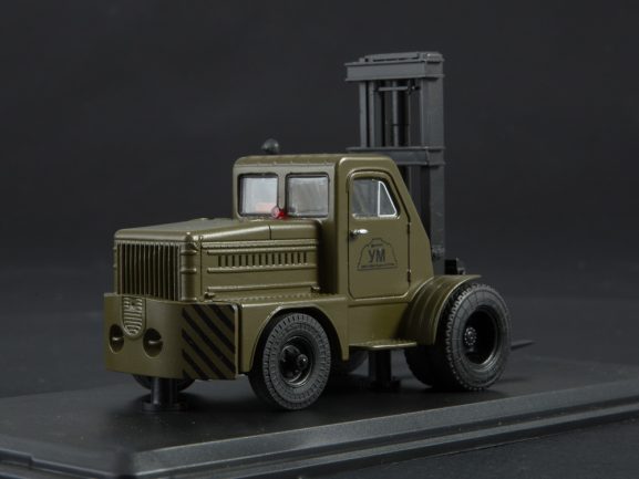 Автопогрузчик ЛЗА-4045 (хаки)-фото2