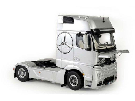 Седельный тягач Mercedes-Benz Actros MP4 GigaSpace-фото6