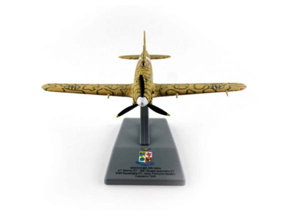 Итальянский истребитель Macchi MC.205 Veltro (1:100)-фото2