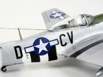Истребитель P-51D Mustang (1:72) (Revell) (Подарочный набор)-фото4