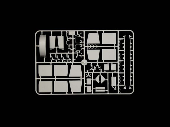 Немецкий средний танк Pz.Kpfw.IV Ausf.H (T-IV) (1:35) (Italeri)-фото2