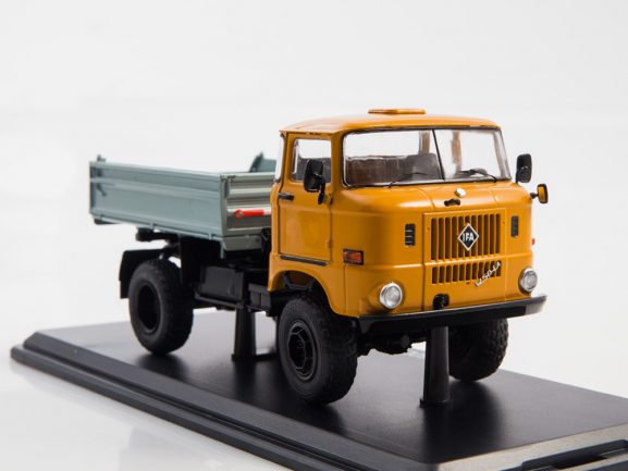 Самосвал IFA W50LA 4x4-фото3