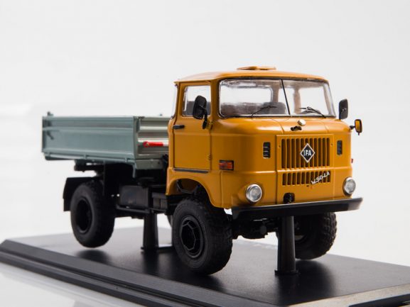 Самосвал IFA W50LA 4x4-фото8