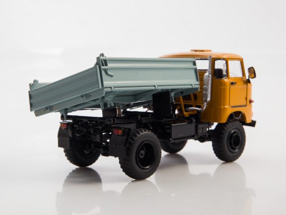 Самосвал IFA W50LA 4x4-фото2