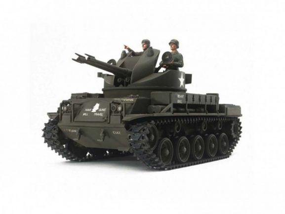 Американская зенитная самоходная установка M-42 Duster с двумя 40мм пушками (1953)-фото2