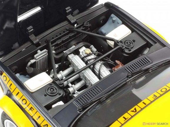 Автомобиль Fiat 131 Abarth (Tamiya)-фото4