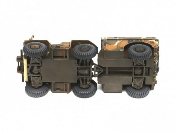 Американский военный автомобиль M561 Gamma Goat с фигурой водителя-фото3