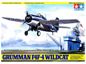 Американский палубный истребитель-бомбардировщик Grumman F4F-4 Wildcat-фото1
