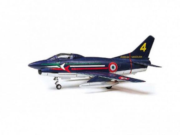 Итальянский легкий истребитель Fiat G.91/R1/R4-фото2