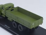 Грузовик КРАЗ-257Б1 бортовой армейский (зеленый)-фото6
