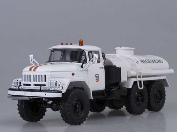 Топливозаправщик (бензовоз) АЦ-4,0 (ЗИЛ-131) МЧС-фото11