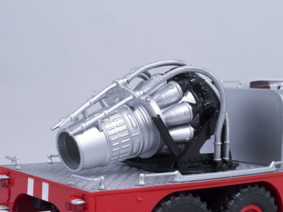 Пожарный автомобиль АГВТ-100 (ЗИЛ-131) без надписей-фото12