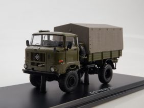 Грузовик IFA W50LA 4x4 бортовой с тентом-фото1